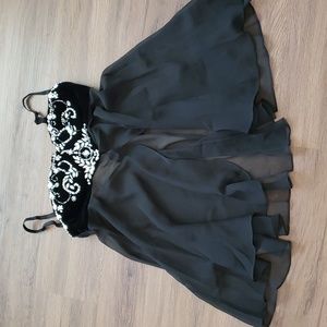 Women's size small Victoria's Secret nightie